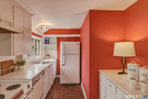 48 State Street Guilford CT 06437