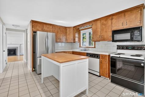 36 Jacqueline Drive Bristol CT 06010