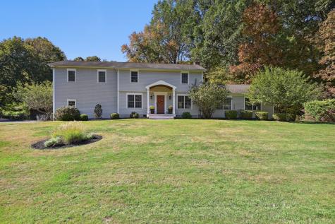 10 Buckboard Ridge Bethel CT 06801