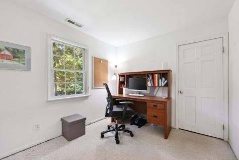 10 Buckboard Ridge Bethel CT 06801