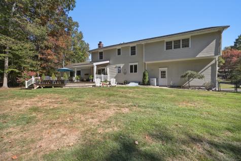 10 Buckboard Ridge Bethel CT 06801