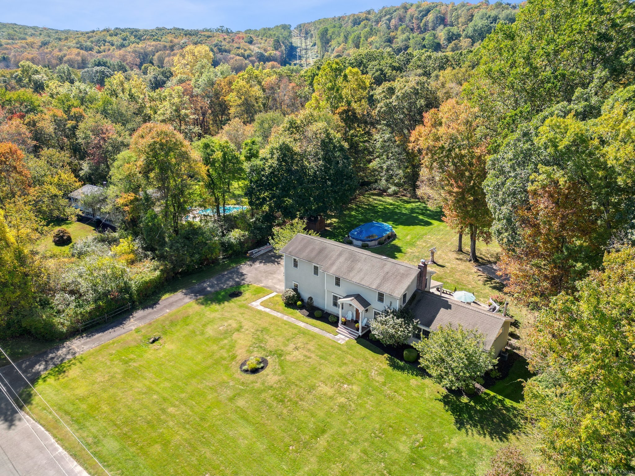 10 Buckboard Ridge Bethel CT 06801