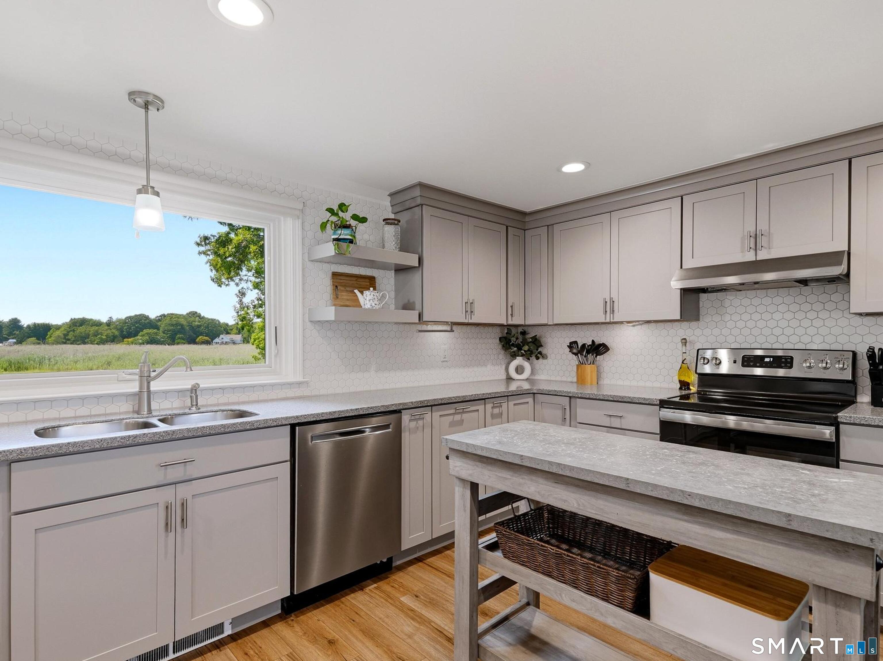 65 Knollwood Drive Old Saybrook CT 06475