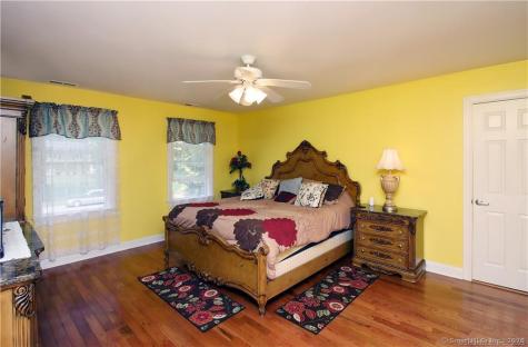 109 Davis Road Seymour CT 06483
