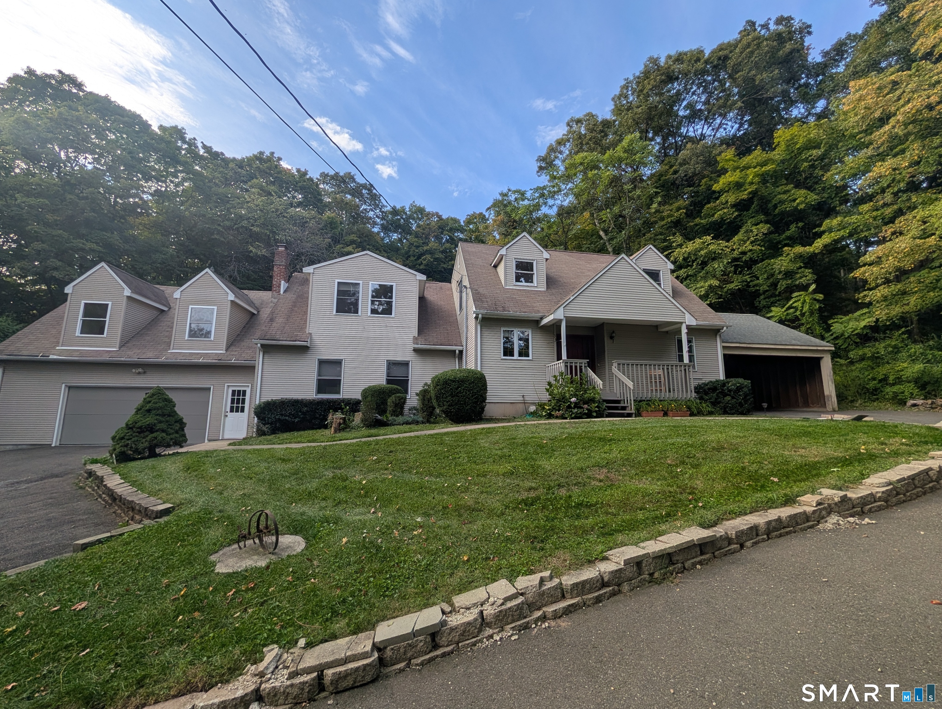 Shelton CT, 33 Murphys Lane