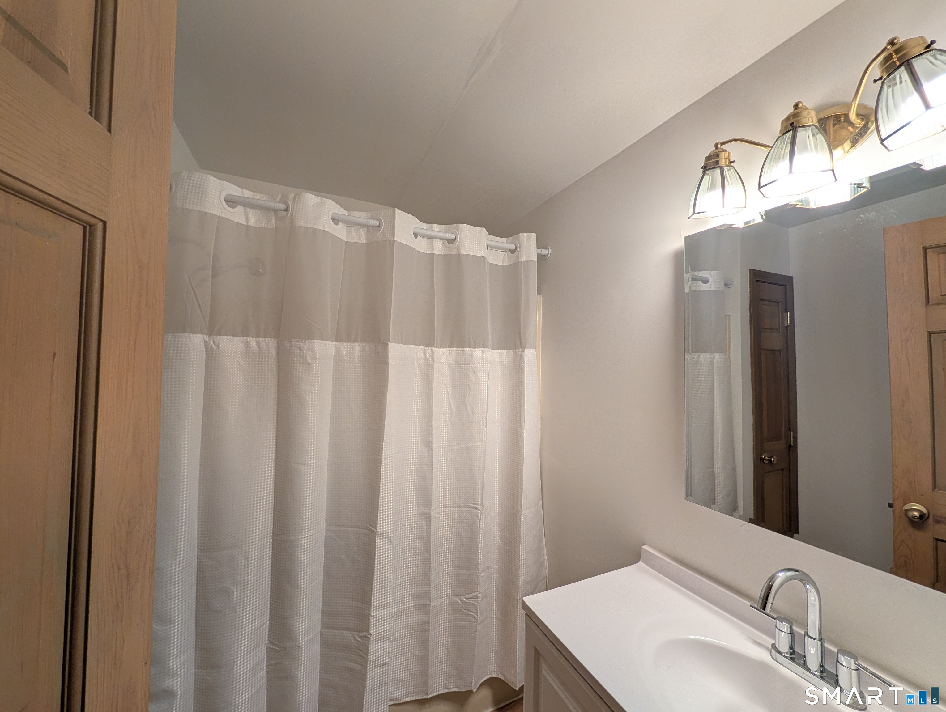 33 Murphys Lane Shelton CT 06484