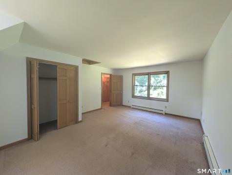 33 Murphys Lane Shelton CT 06484