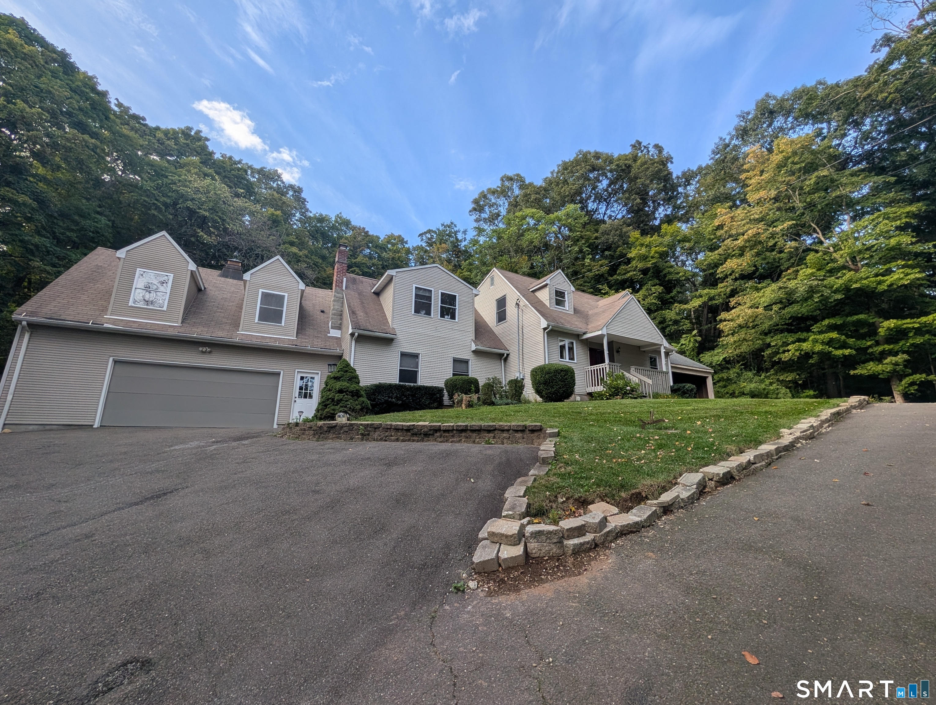 33 Murphys Lane Shelton CT 06484