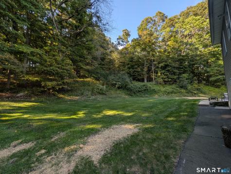 33 Murphys Lane Shelton CT 06484
