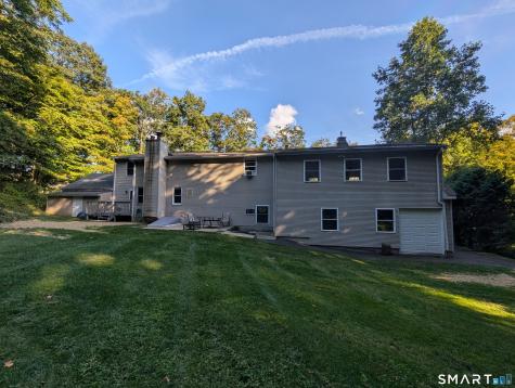33 Murphys Lane Shelton CT 06484