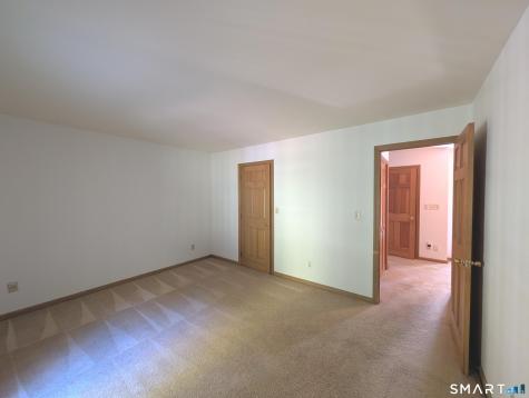 33 Murphys Lane Shelton CT 06484