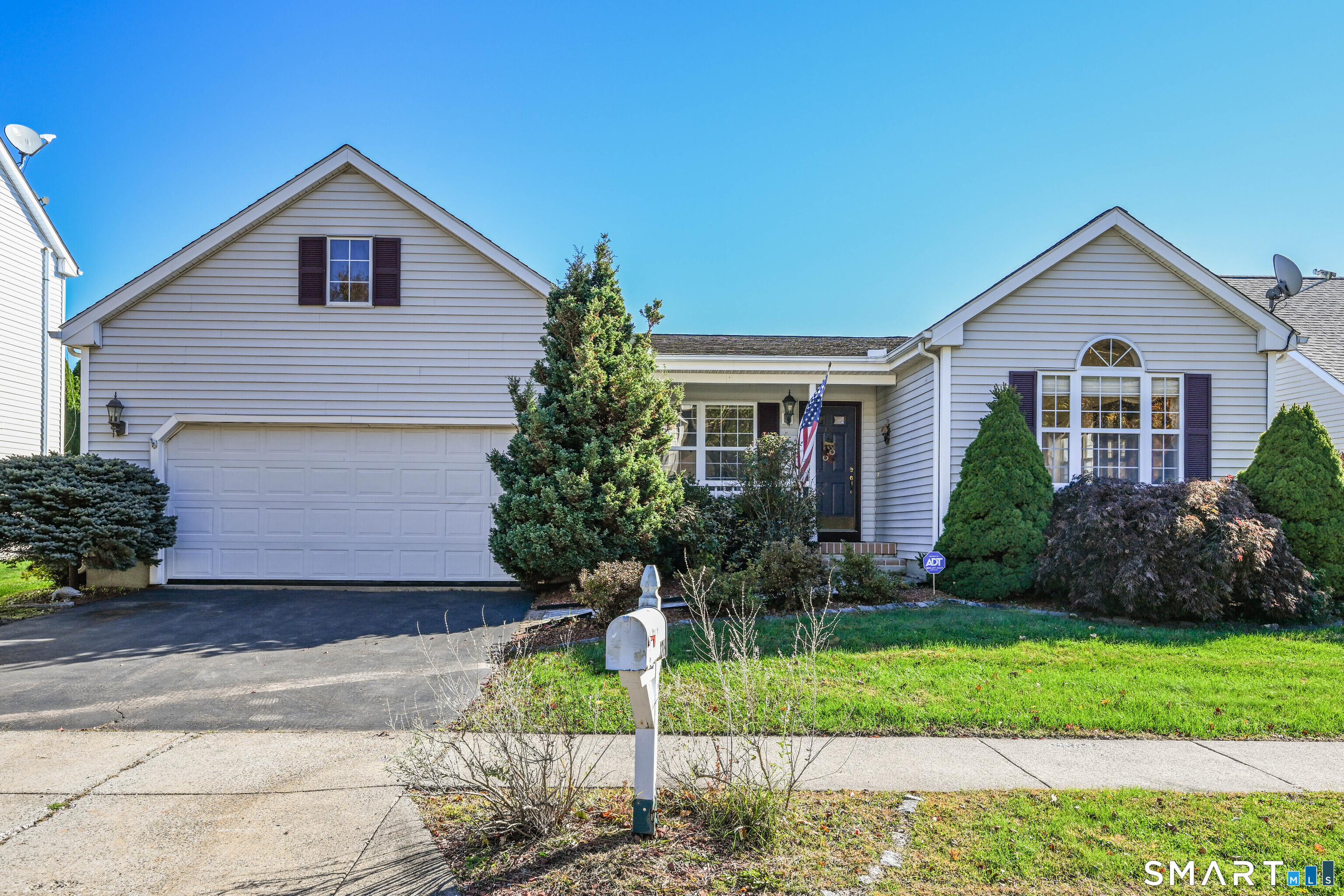 126 Rolling Green Middletown CT 06457