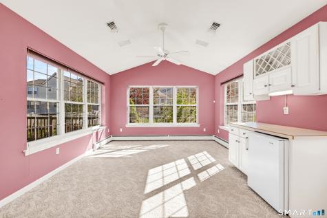 126 Rolling Green Middletown CT 06457