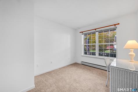 126 Rolling Green Middletown CT 06457