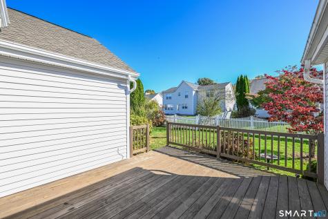 126 Rolling Green Middletown CT 06457