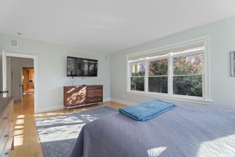 4 East Neck Road Stonington CT 06378