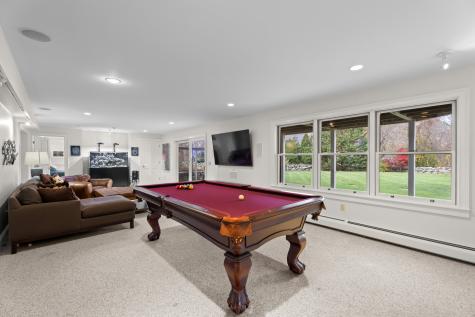 4 East Neck Road Stonington CT 06378