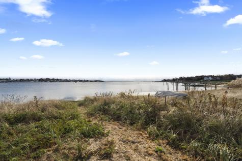 4 East Neck Road Stonington CT 06378