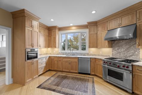 4 East Neck Road Stonington CT 06378