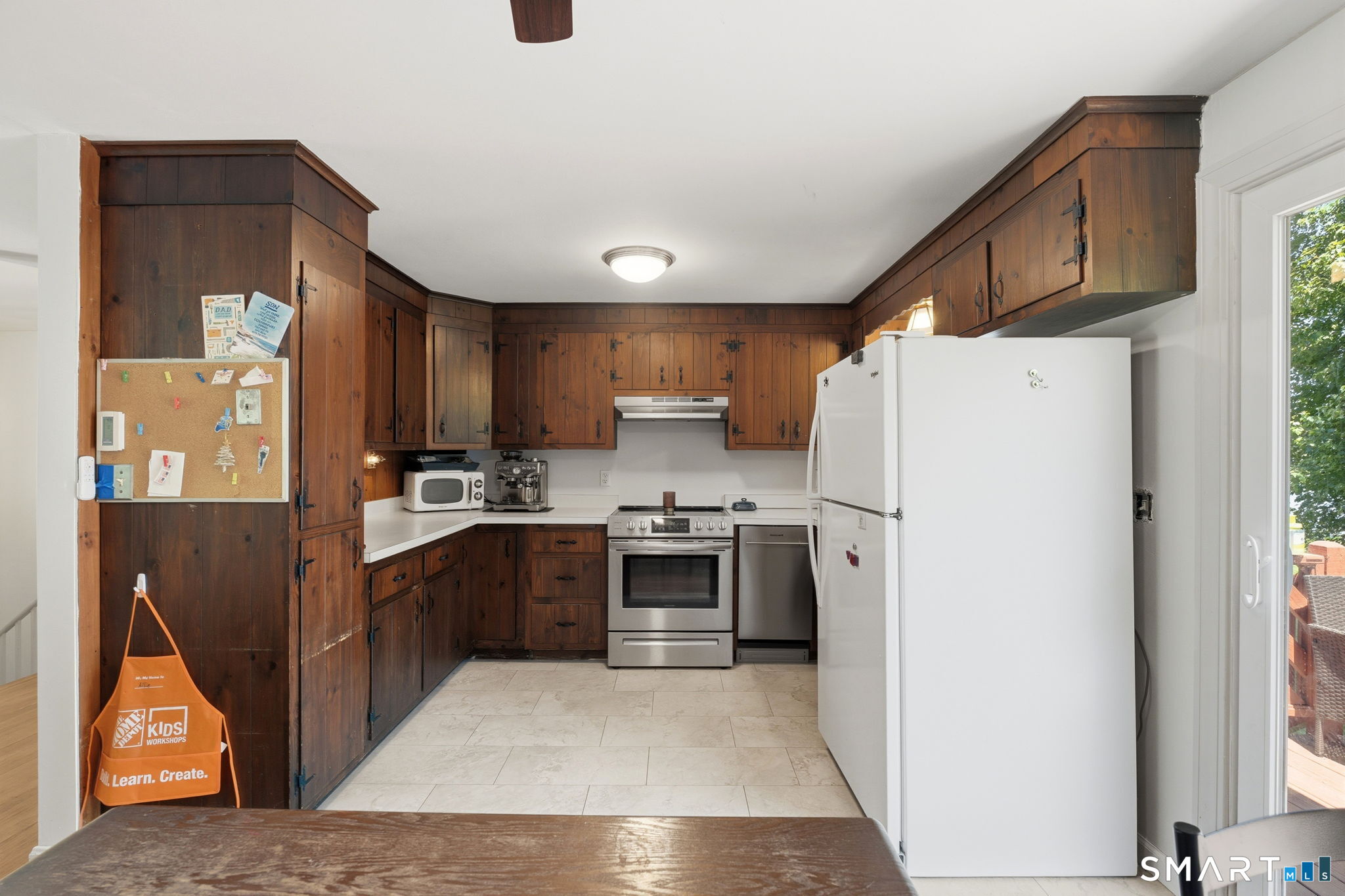 10 Lynn Drive Preston CT 06365