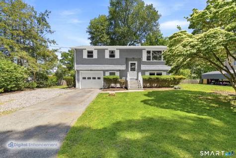 10 Lynn Drive Preston CT 06365