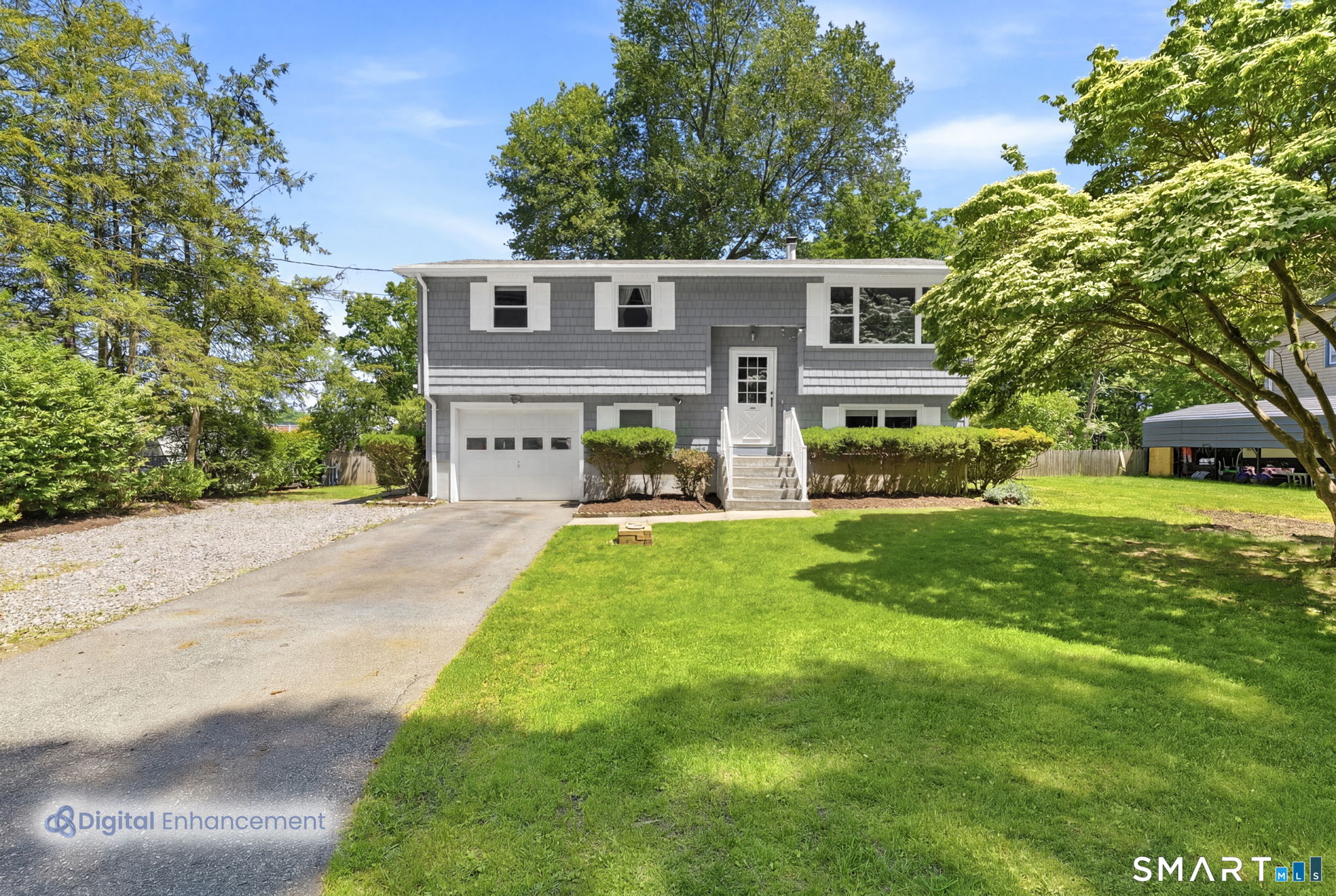 10 Lynn Drive Preston CT 06365