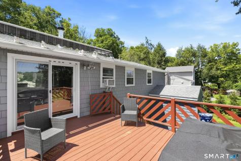 10 Lynn Drive Preston CT 06365