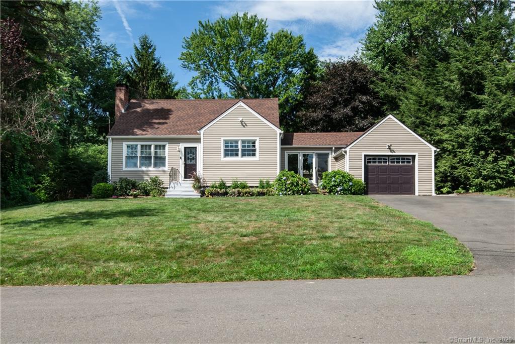 28 Nancy Drive Danbury CT 06811