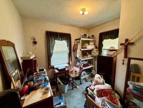 11 Nepaug Street Hartford CT 06106