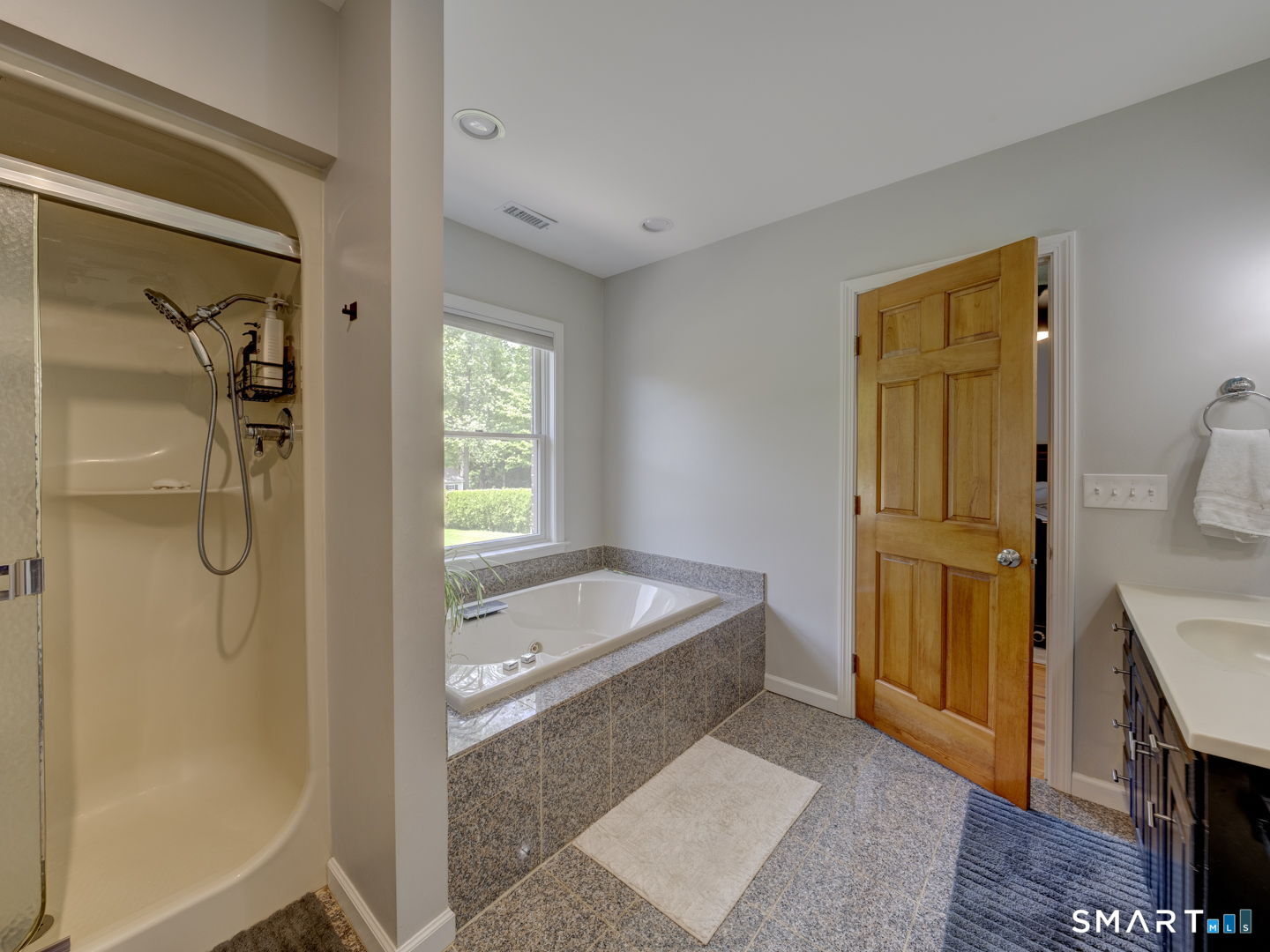25 Amato Drive Wethersfield CT 06109