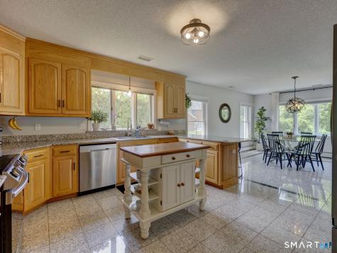25 Amato Drive Wethersfield CT 06109