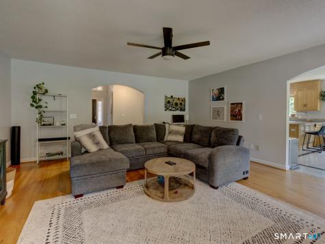 25 Amato Drive Wethersfield CT 06109