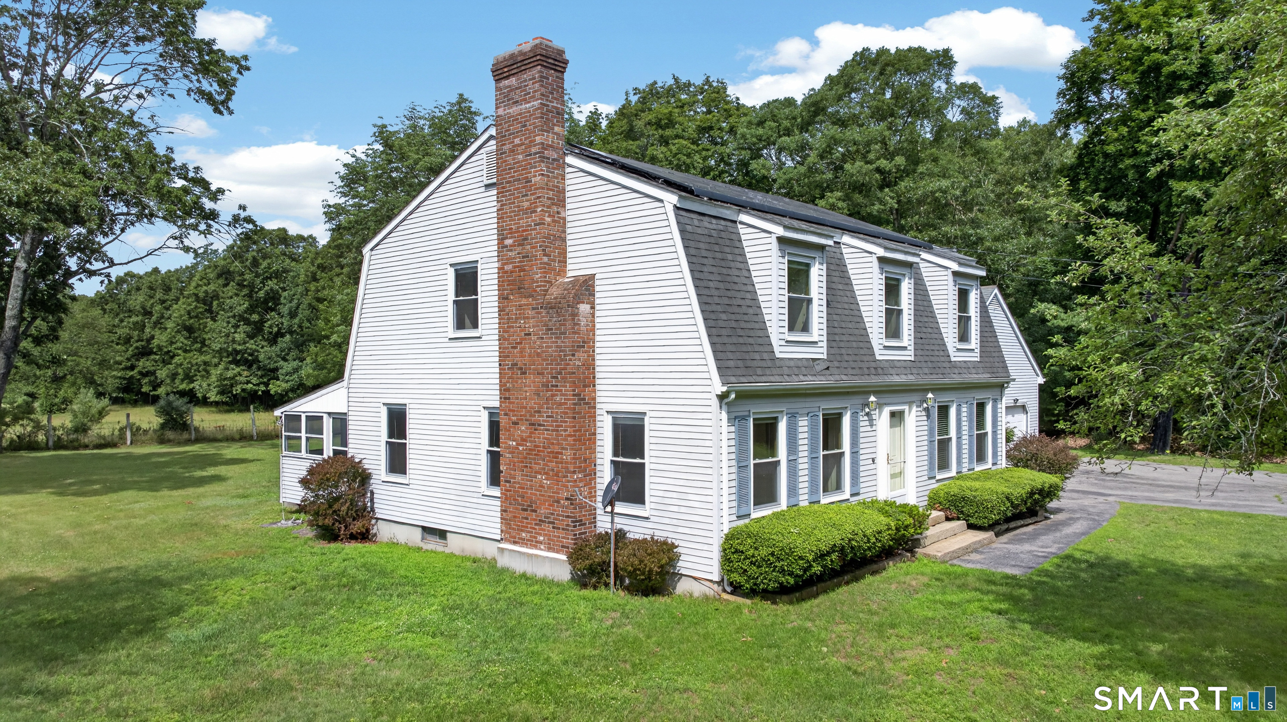7 Massapeag Point Road Montville CT 06382
