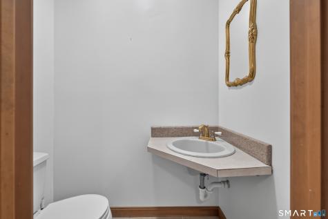 7 Massapeag Point Road Montville CT 06382