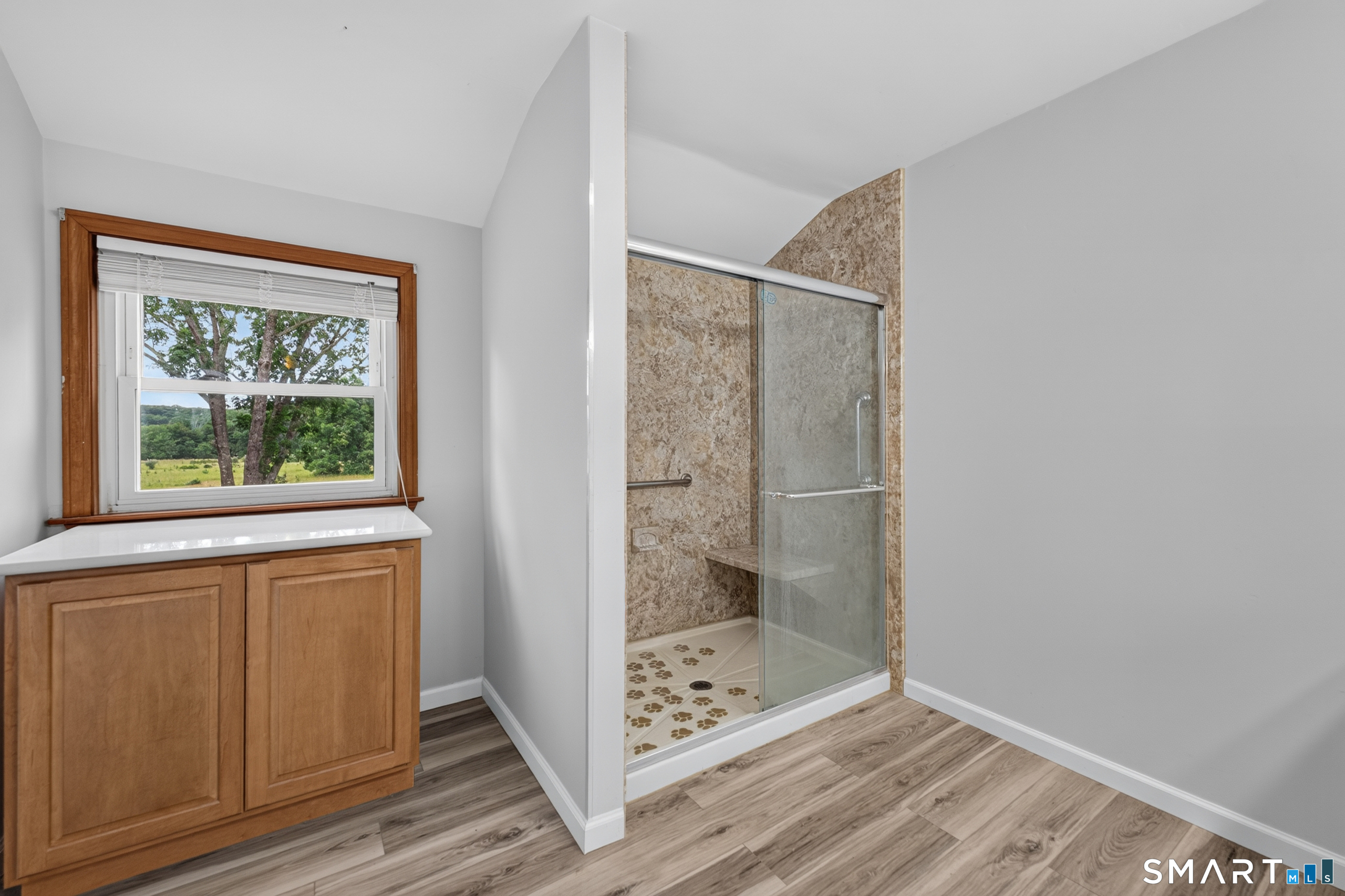 7 Massapeag Point Road Montville CT 06382