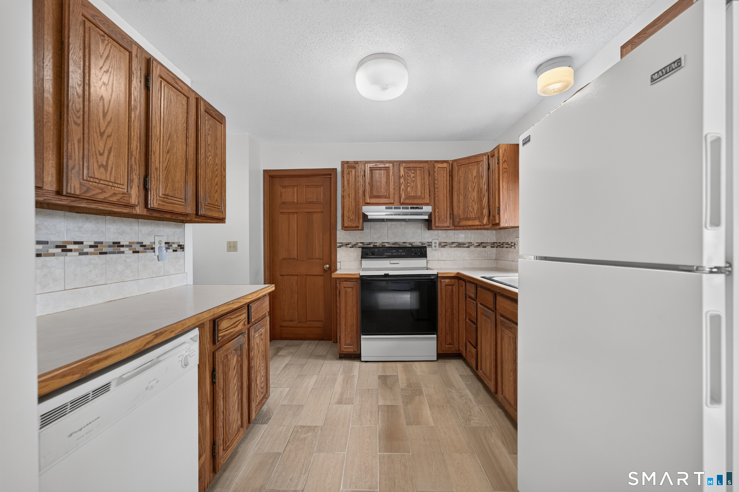 7 Massapeag Point Road Montville CT 06382
