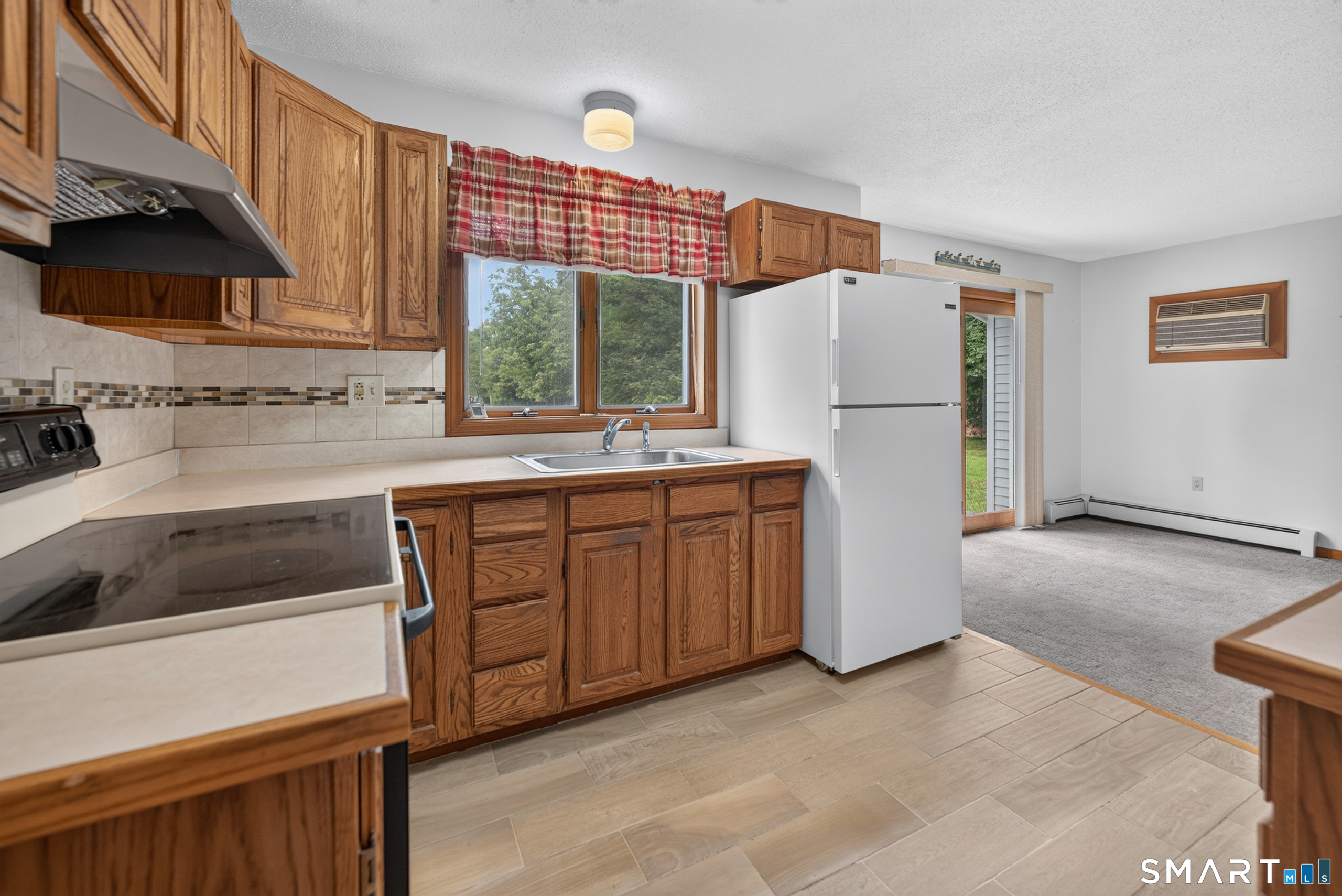 7 Massapeag Point Road Montville CT 06382