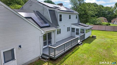 7 Massapeag Point Road Montville CT 06382