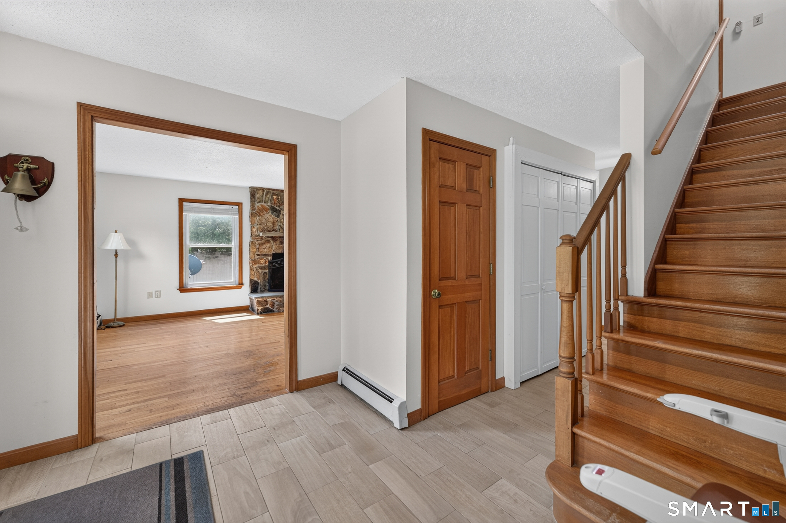 7 Massapeag Point Road Montville CT 06382