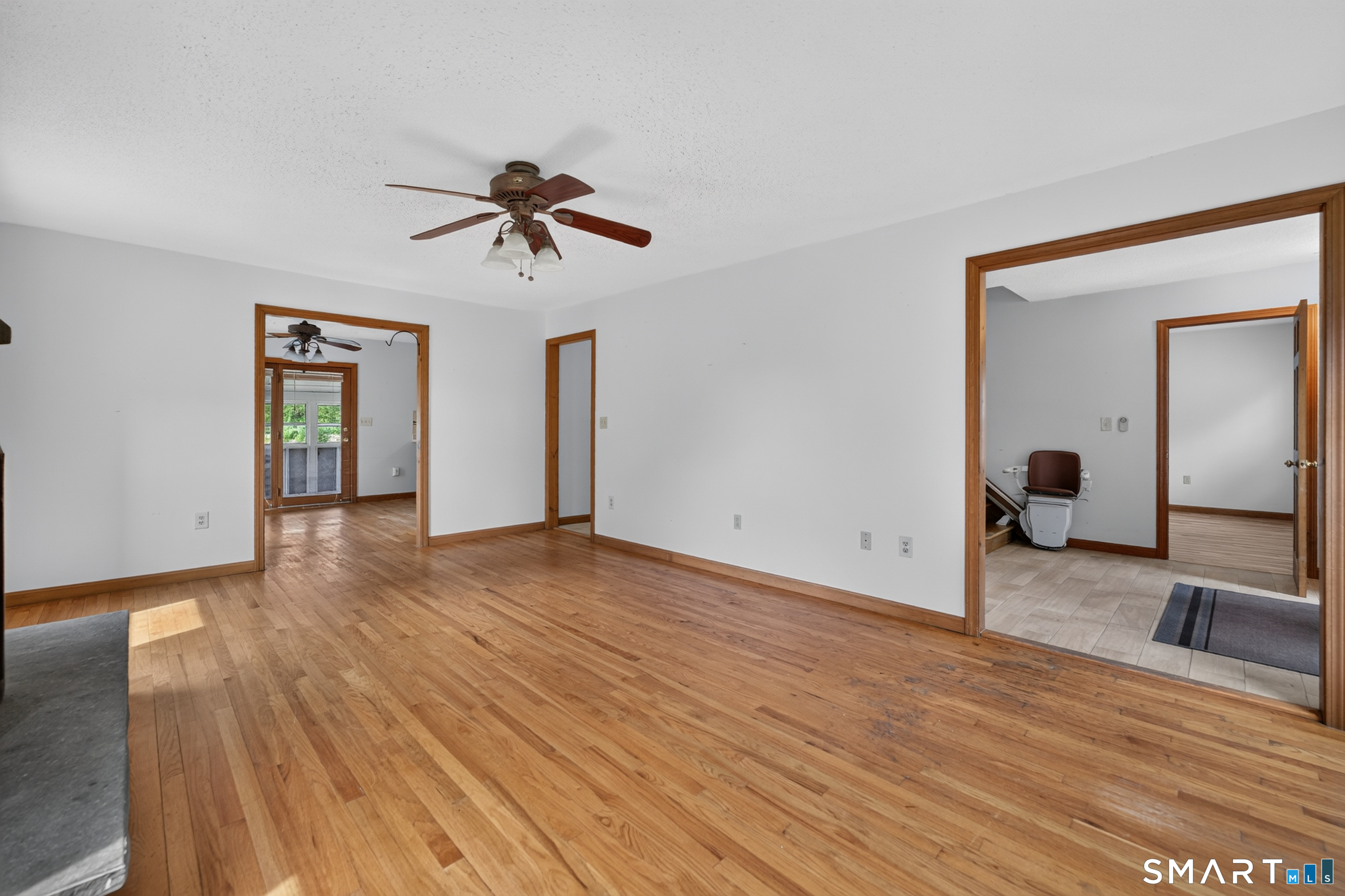 7 Massapeag Point Road Montville CT 06382