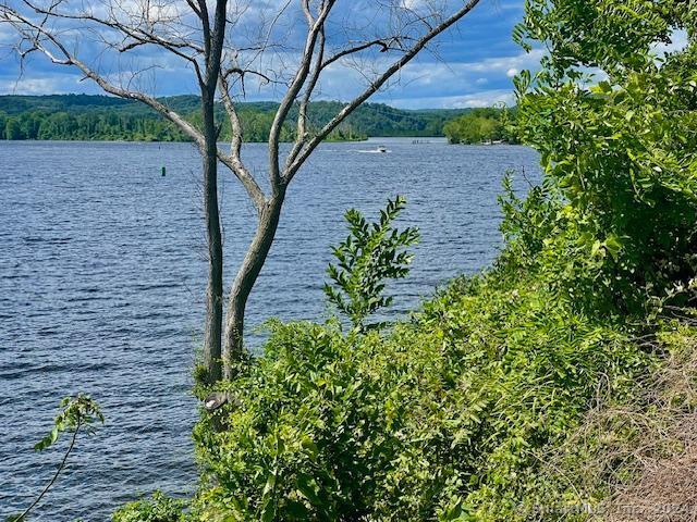 71 Main Street East Haddam CT 06423