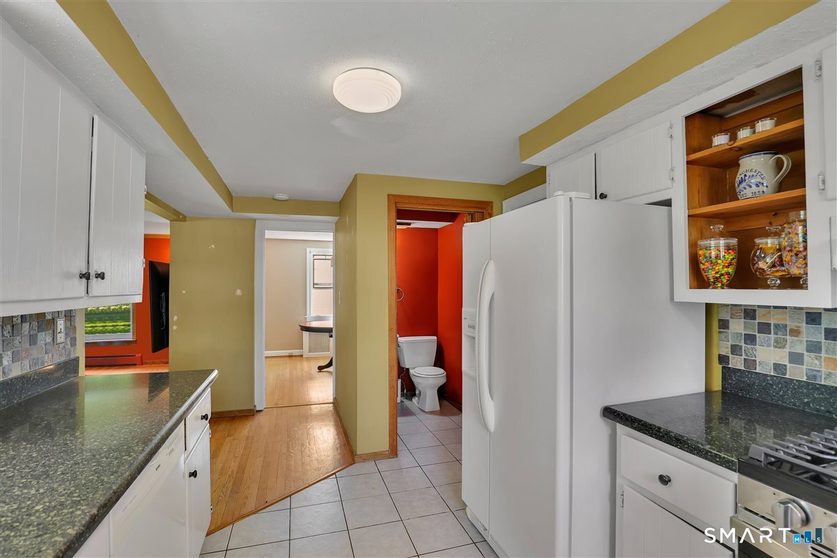 21 Kensington Street Manchester CT 06040