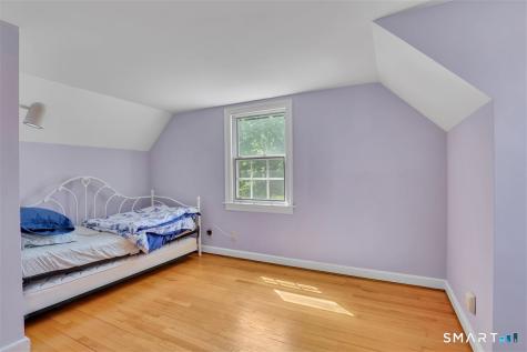 21 Kensington Street Manchester CT 06040