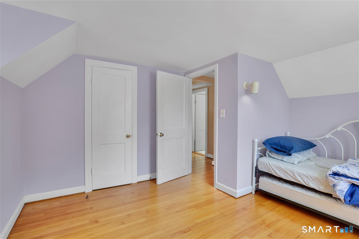 21 Kensington Street Manchester CT 06040