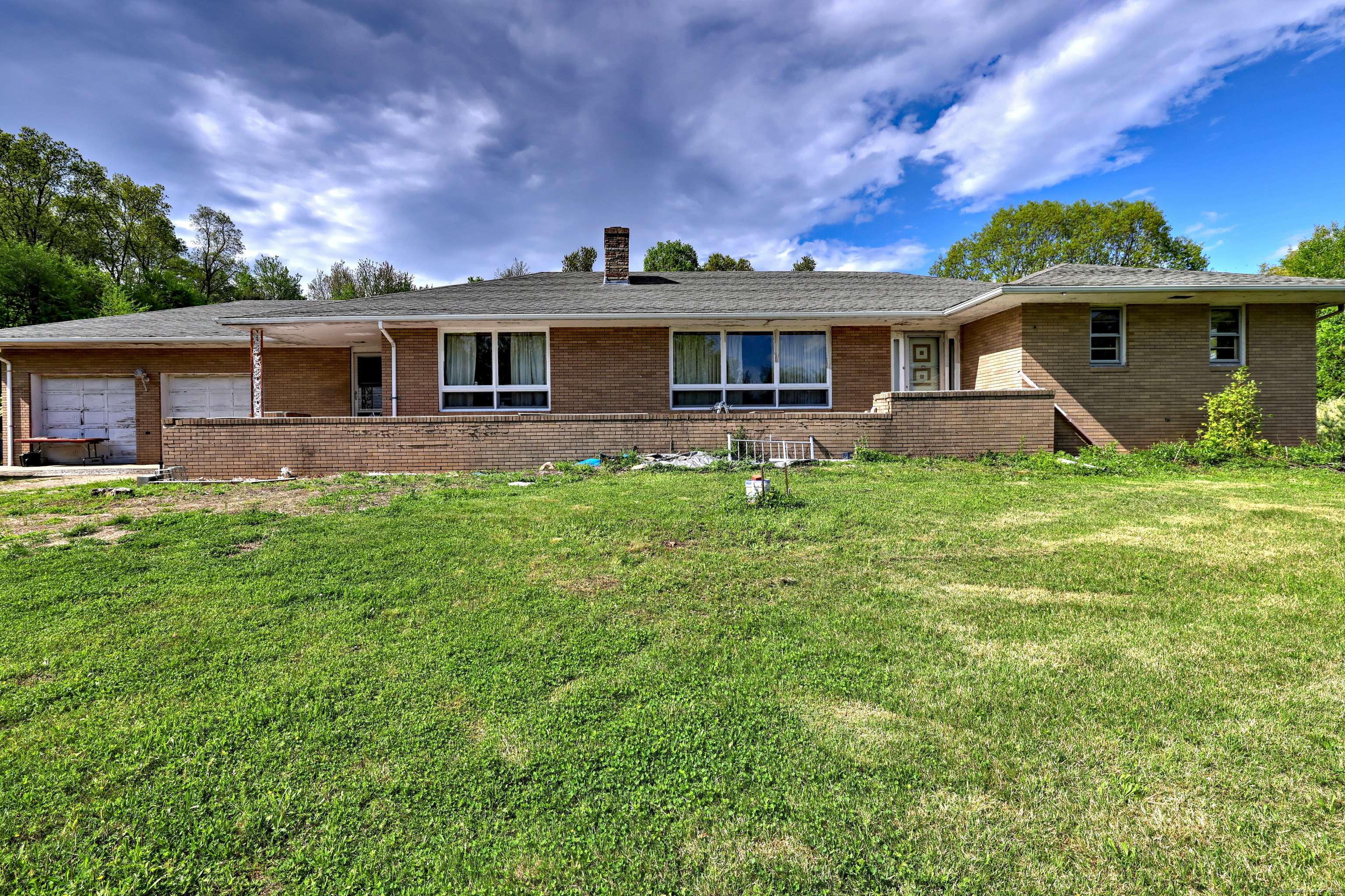 23 Pinesbridge Road Oxford CT 06478