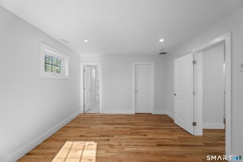 33 Ivy Hill Road Waterford CT 06385