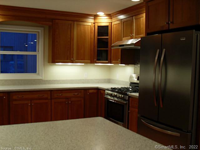 3 Willow Street Milford CT 06460