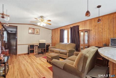 1070 Amity Road Bethany CT 06524