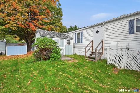 1070 Amity Road Bethany CT 06524