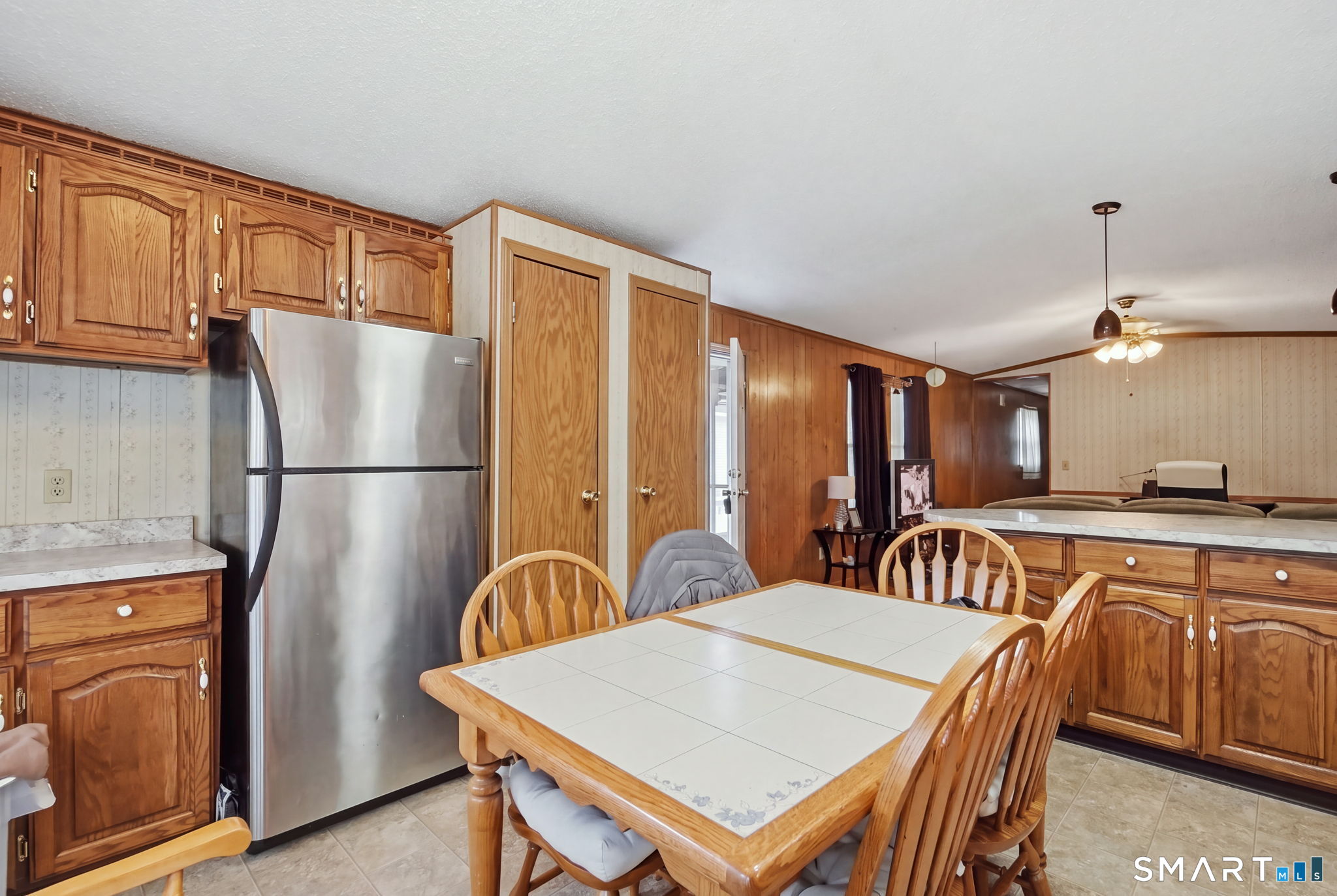 1070 Amity Road Bethany CT 06524